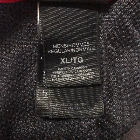 The North Face Button-Up - Picture 4 of 5